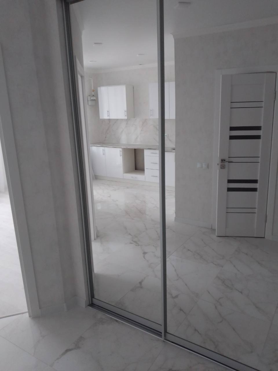 Wohnung 2 zimmer 49 m² Lymanka, Ukraine