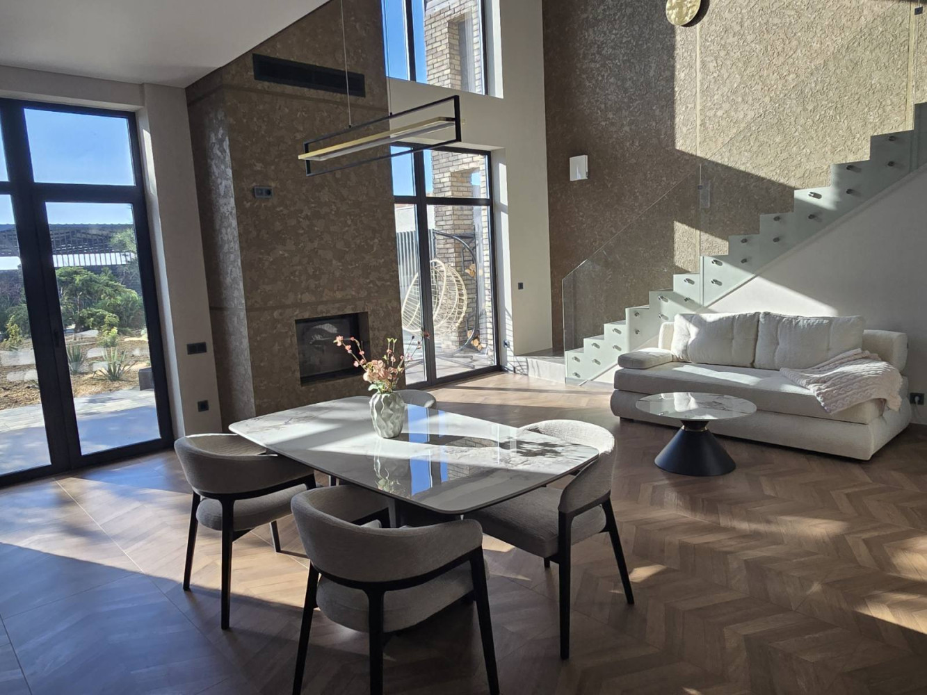 Дом 4 комнаты 175 м² Фонтанка, Украина