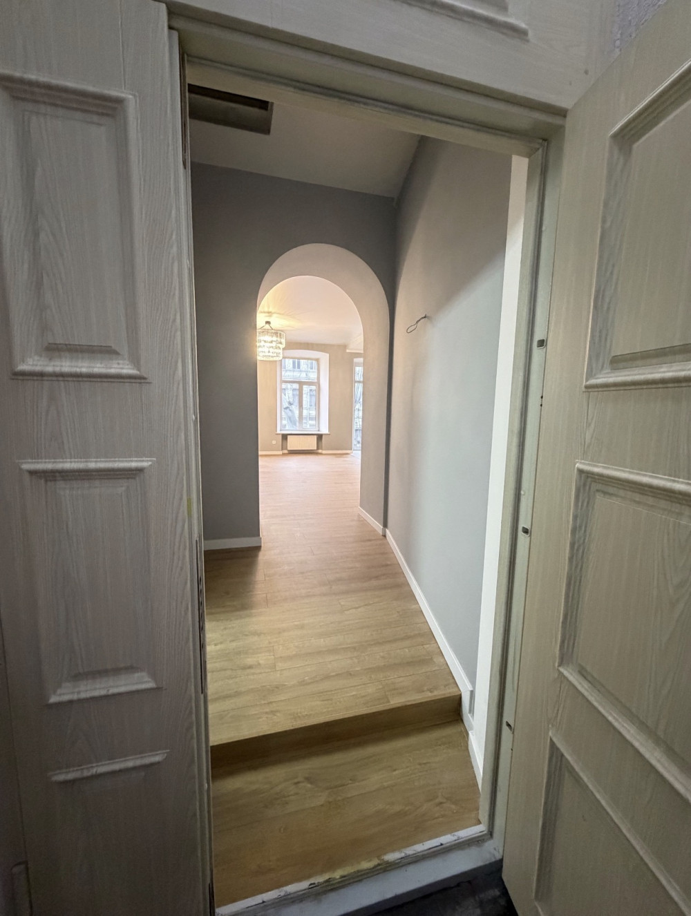 Mieszkanie 2 pokoi 94 m² Odessa, Ukraina