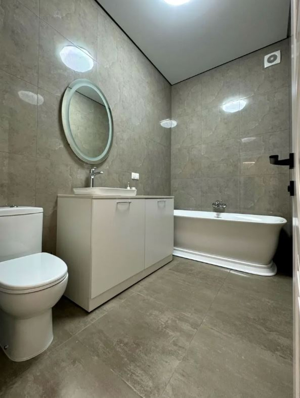 Dom 3 pokoi 140 m² Odessa, Ukraina