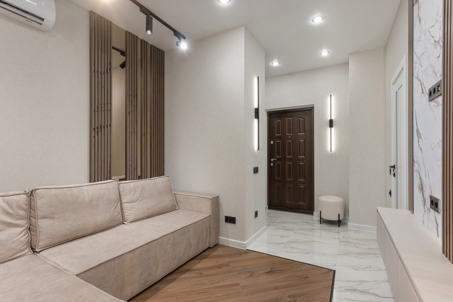 Mieszkanie 2 pokoi 60 m² Odessa, Ukraina