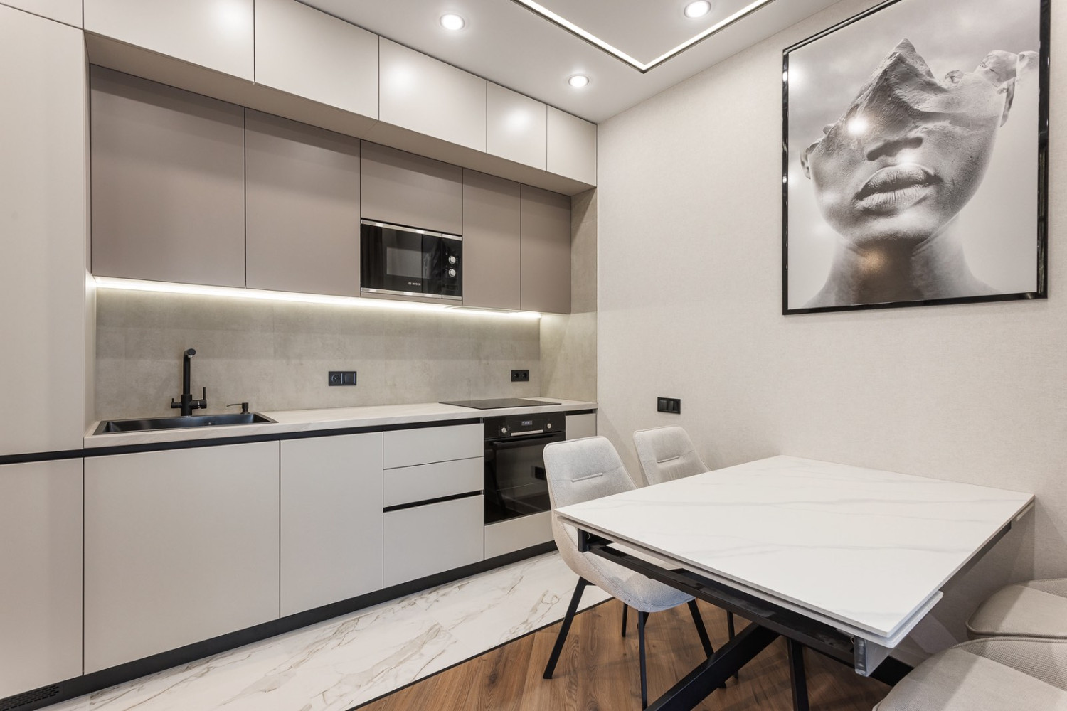 2 room apartment 61 m² Odesa, Ukraine