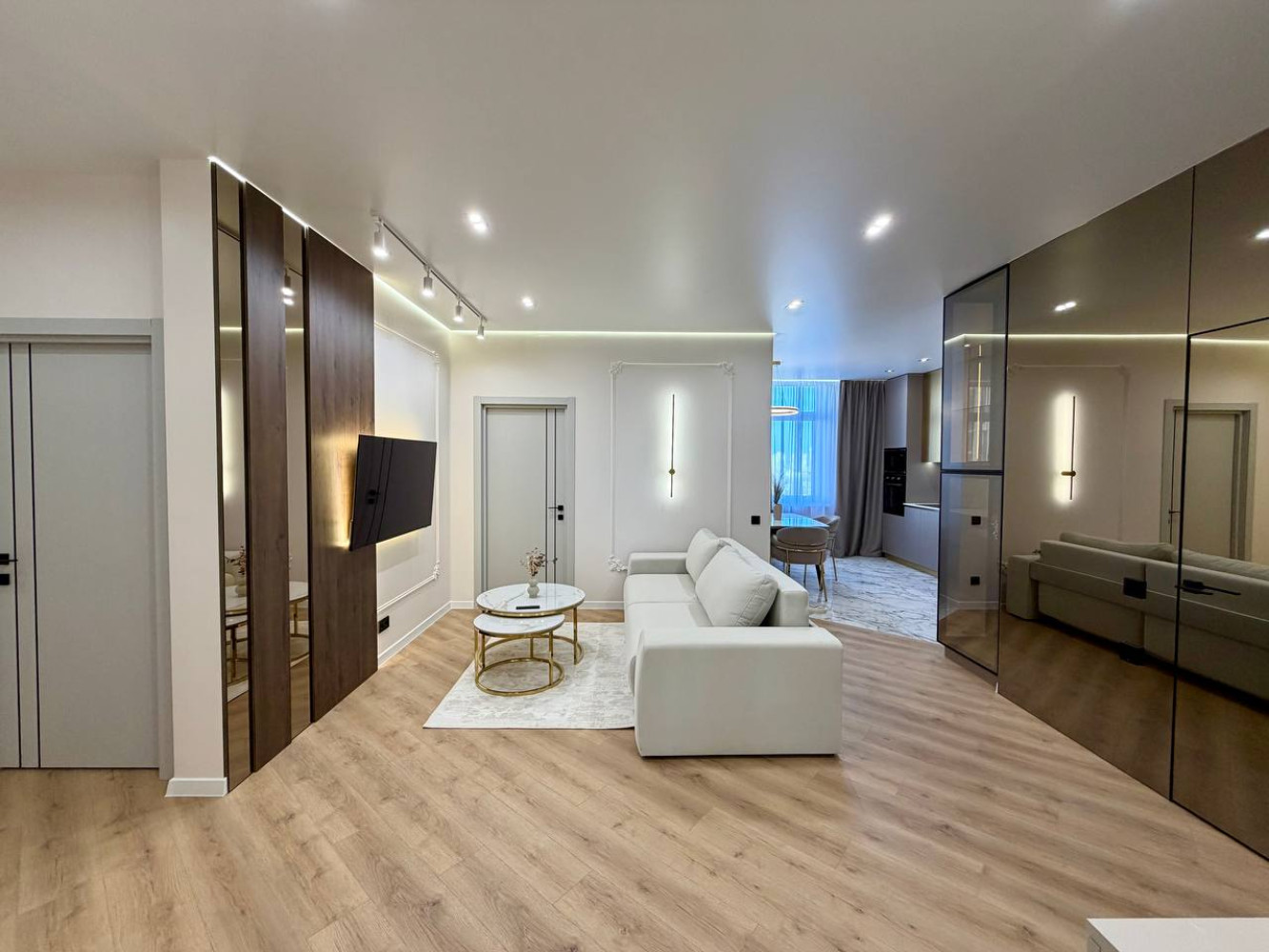 Квартира 2 комнаты 67 м² Одесса, Украина