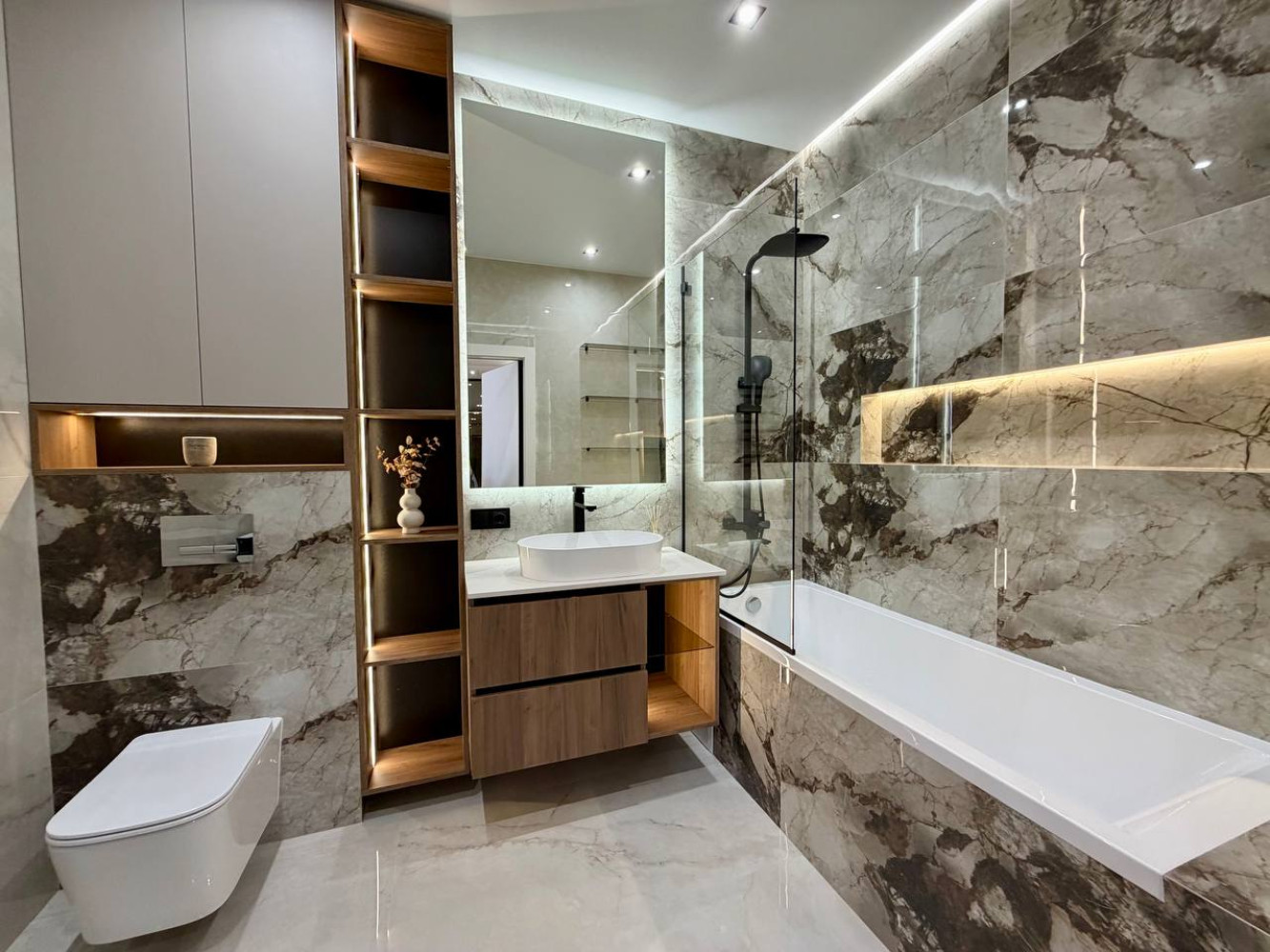 Квартира 2 комнаты 67 м² Одесса, Украина