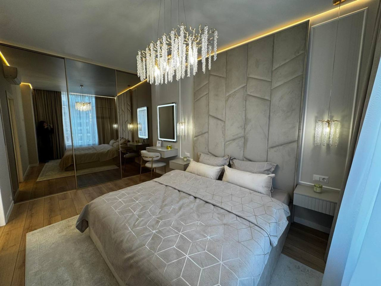 Mieszkanie 2 pokoi 64 m² Odessa, Ukraina