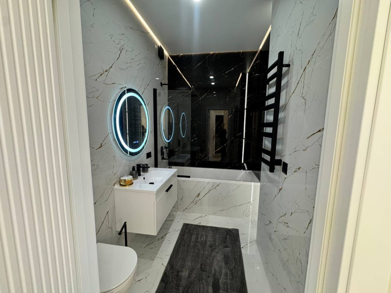 Mieszkanie 2 pokoi 64 m² Odessa, Ukraina