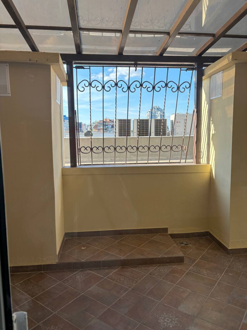 2 room apartment 80 m² Odesa, Ukraine