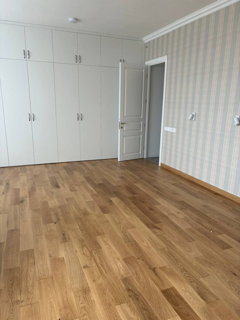 2 room apartment 80 m² Odesa, Ukraine