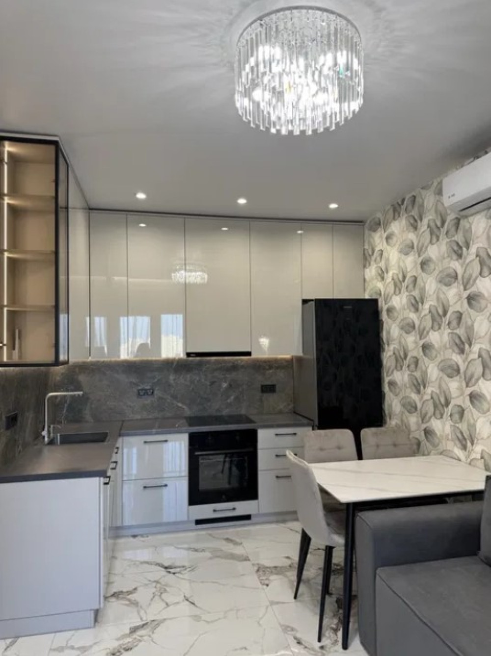 1 room apartment 43 m² Odesa, Ukraine