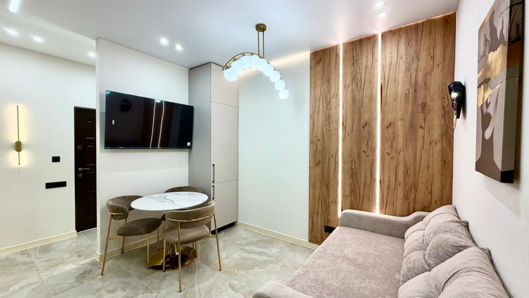 Mieszkanie 2 pokoi 43 m² Odessa, Ukraina