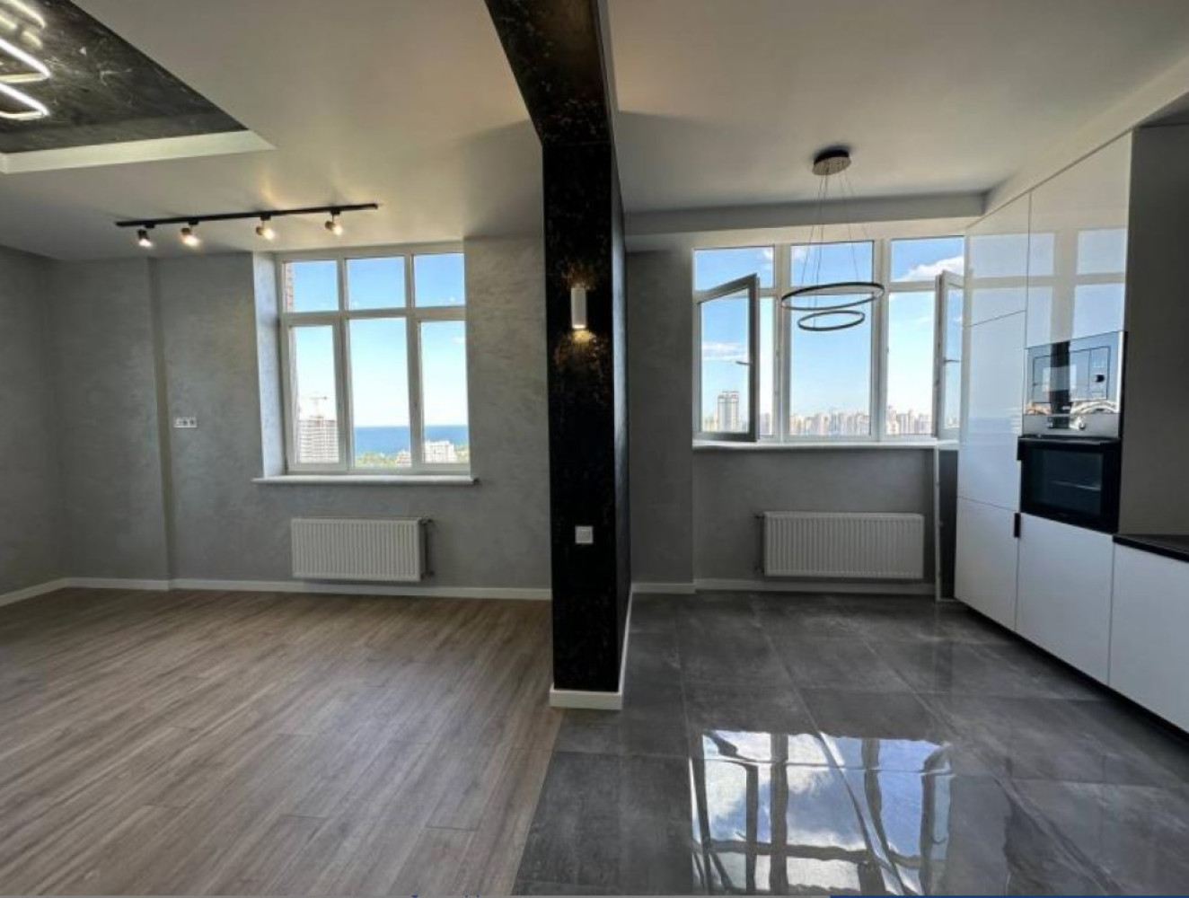 Квартира 2 комнаты 105 м² Одесса, Украина