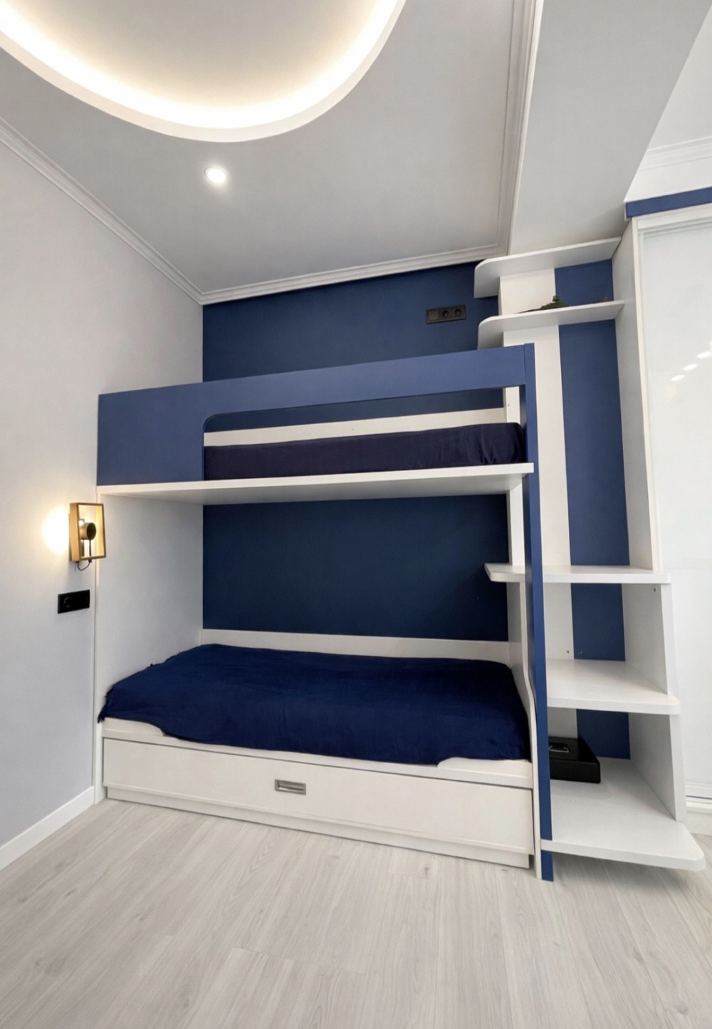 Квартира 2 комнаты 92 м² Одесса, Украина